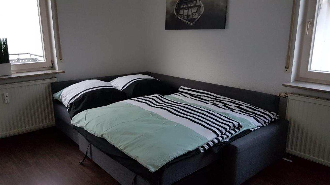 Ferien- Und Businessapartment I Modern Mit Wlan Und Parkplatz Nahe Zentrum, Automobil- Und Tech-Firmen, Messe เรนนิงเงน ภายนอก รูปภาพ